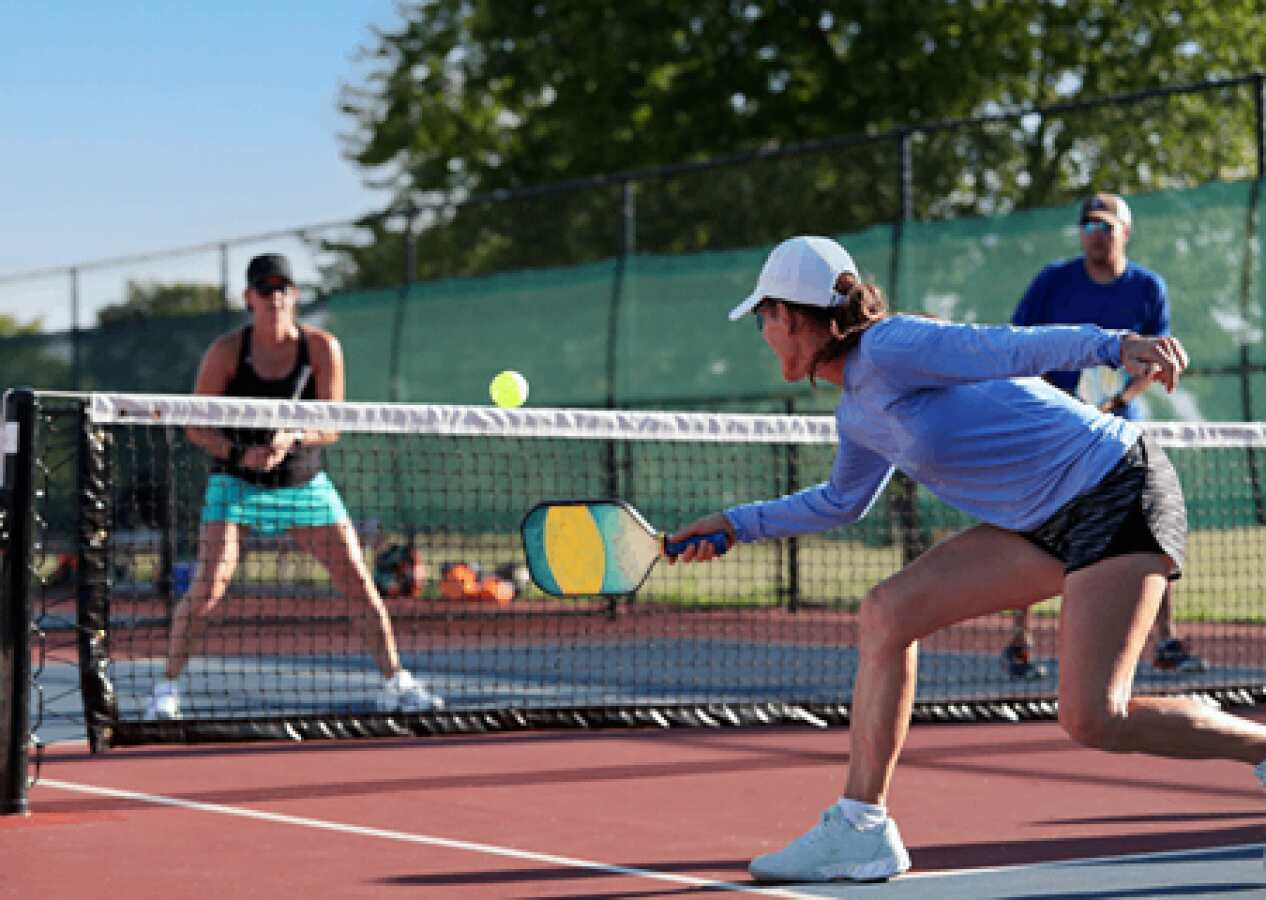 Pickleball lessons and play